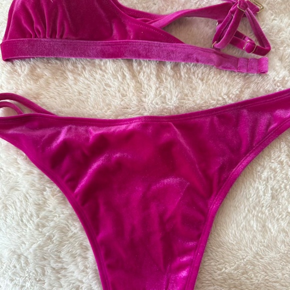 Velvet Express Bikini Set Fuchsia Pink Top Small Bottom Medium WORN ONCE - Picture 8 of 11